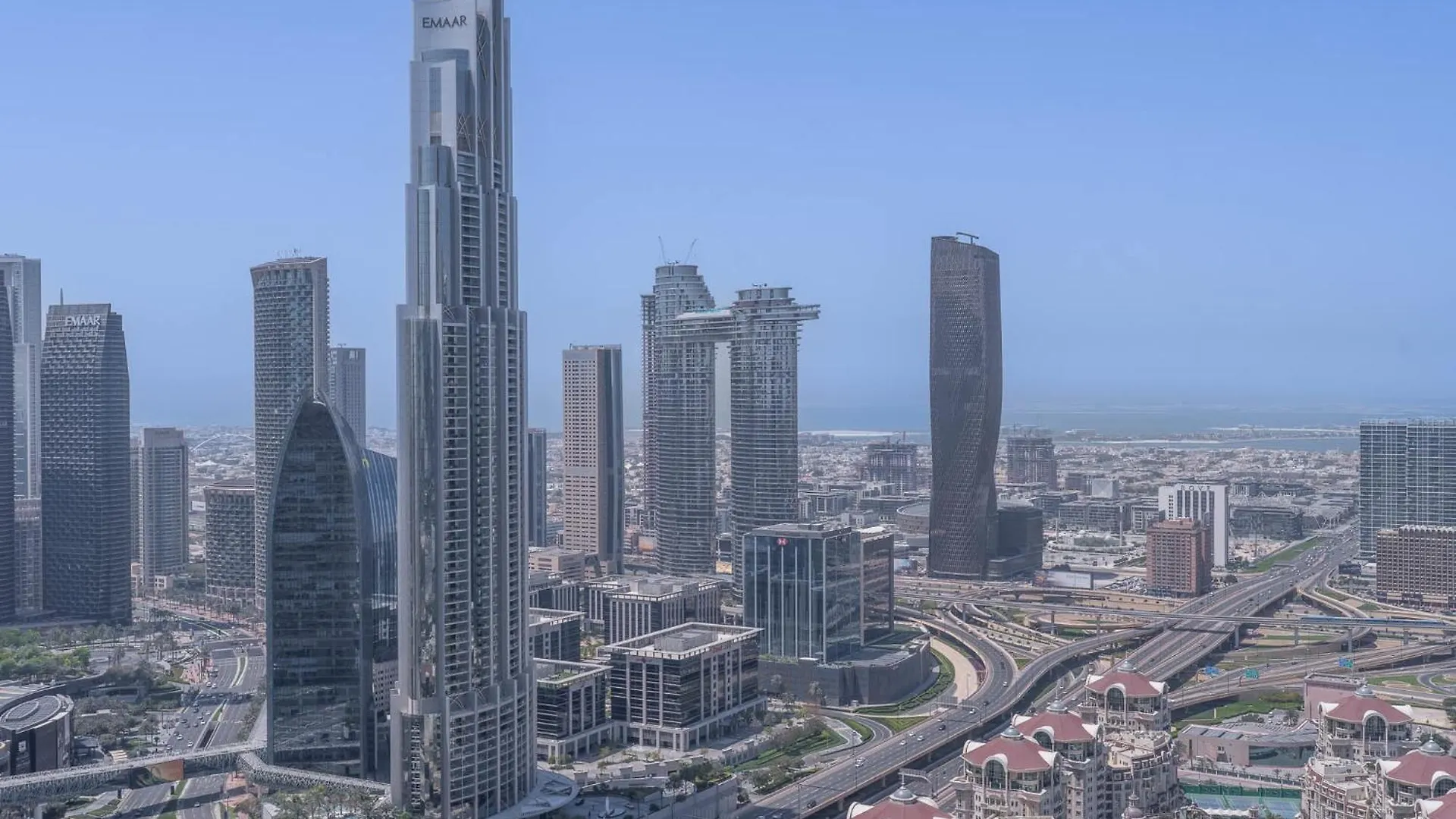 Apartment 4 Bedroom In Downtown With Full Burj Khalifa Views Dubai