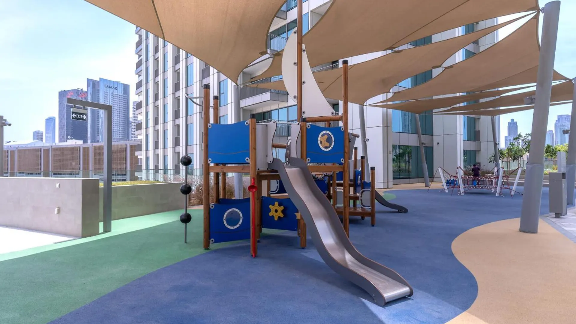 דירה דובאי 4 Bedroom In Downtown With Full Burj Khalifa Views
